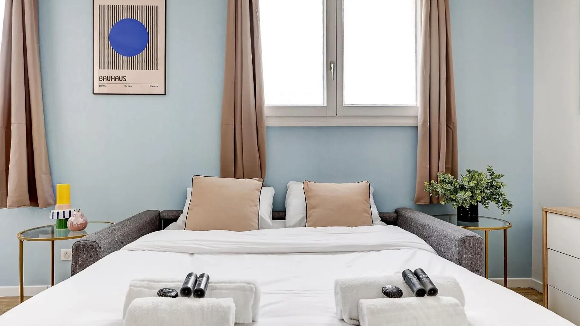 Studio Cosy Au Coeur De Paris Pres Des Buttes-Chaum 0*,  France