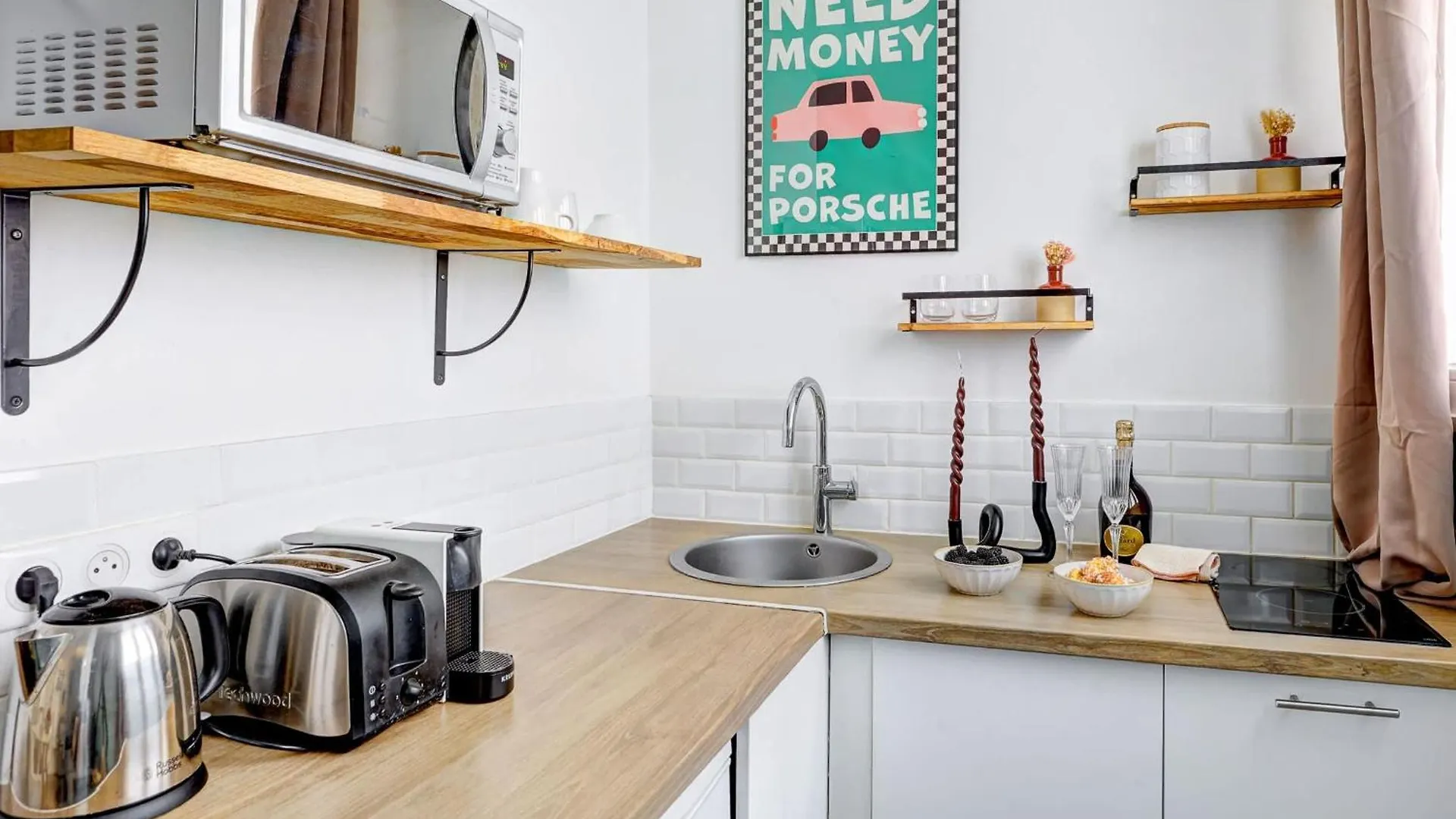 Apartment Studio Cosy Au Coeur De Paris Pres Des Buttes-Chaum France