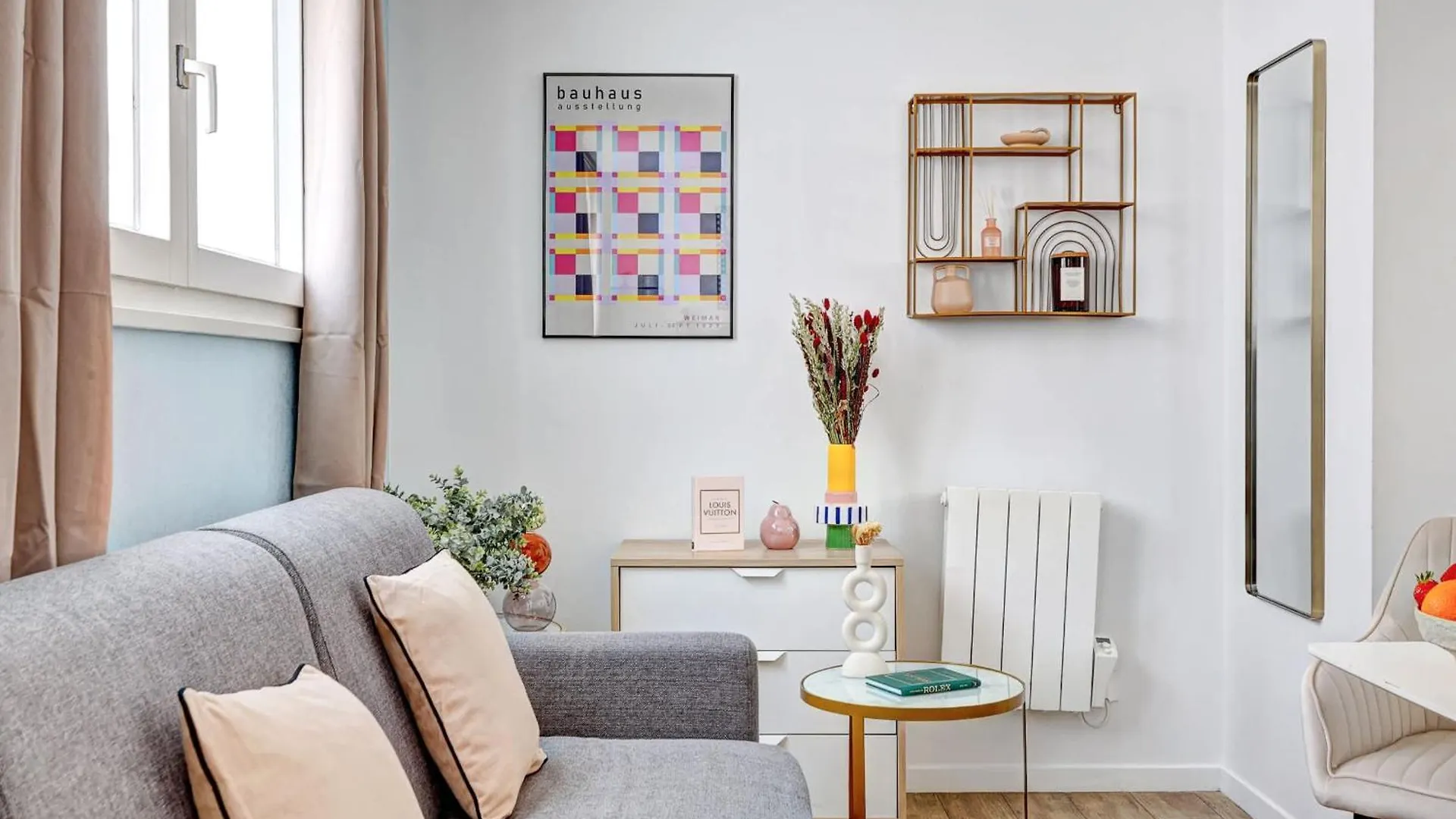 Studio Cosy Au Coeur De Paris Pres Des Buttes-Chaum France